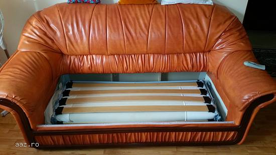 vând canapea extensibila, imitație piele,  +2 fotolii fixe