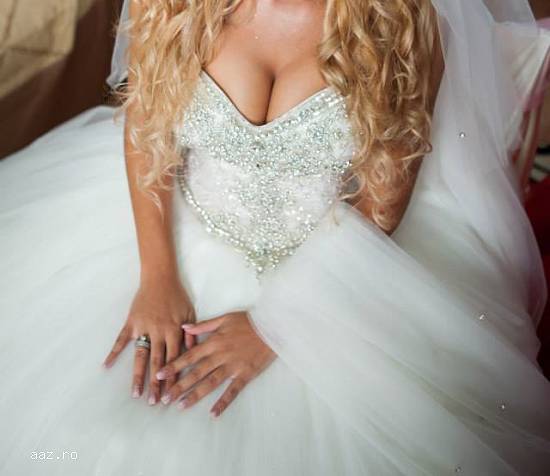 rochie de mireasa