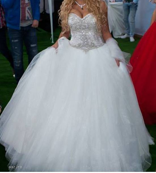rochie de mireasa
