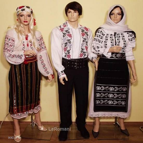 Costume populare romanesti