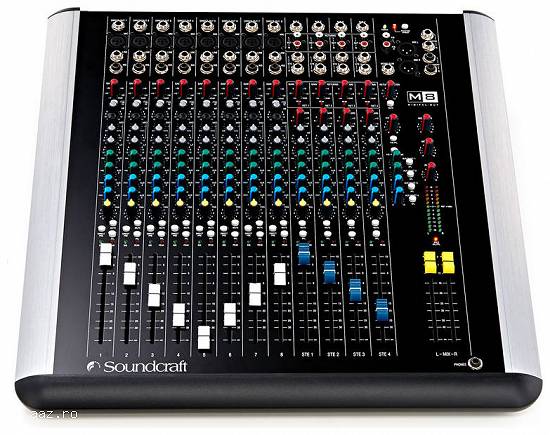 vand mixer Soundcraft spirit M8