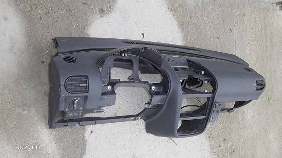 Plansa bord Opel Corsa C,  fabricatie 2005