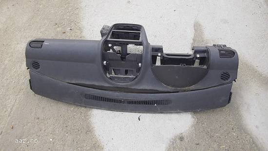 Plansa bord Opel Corsa C,  fabricatie 2005