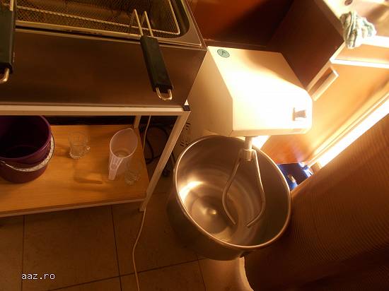 vand linie covrigarie completa totul la 220 v