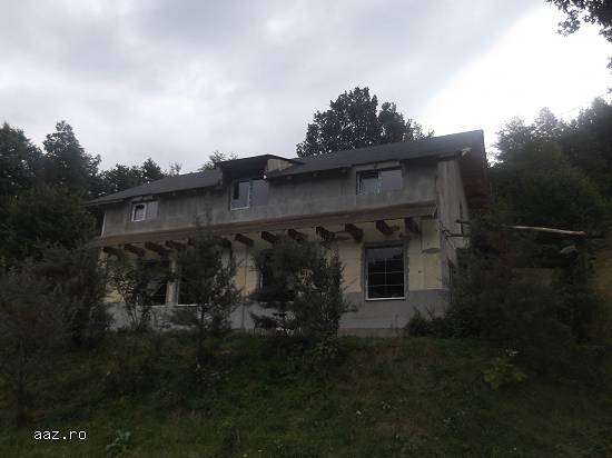 Casa de vanzare