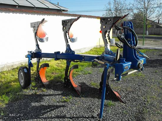 Plug Agricol 2+1 cormene