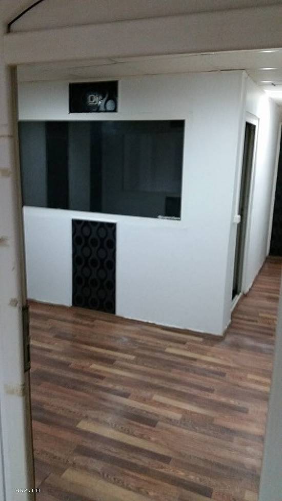 Proprietar Inchiriez apartament spatiu subsol 50 mp