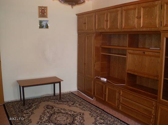 Inchiriere garsoniera zona Nerva Traian