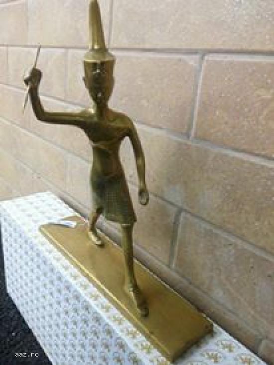 Statueta din bronz
