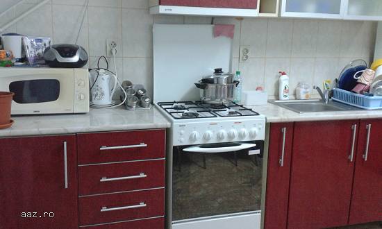 Vand mobila bucatarie+dormitor+camera de serviciu