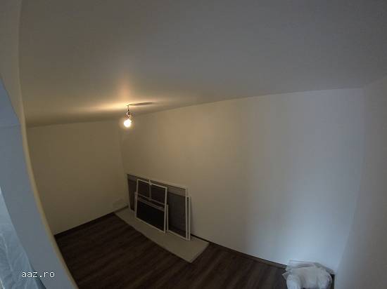 Vand casa 7 camere in Brasov,  zona linistita,  parter+etaj