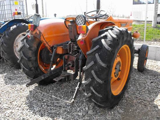 Tractor Fiat 480
