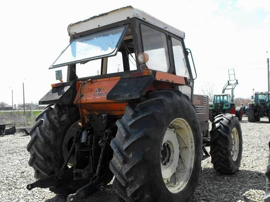 Tractor Fiat 1880 DT