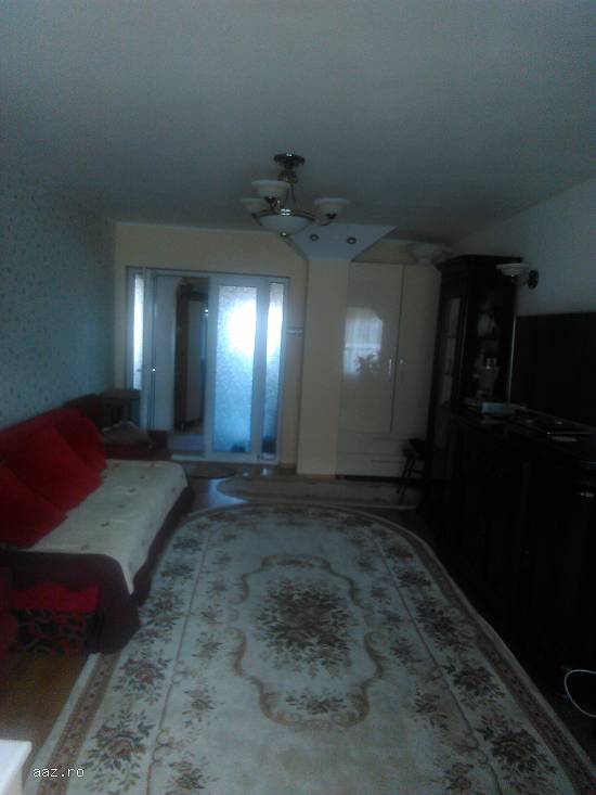 Apartament cu 3 camere