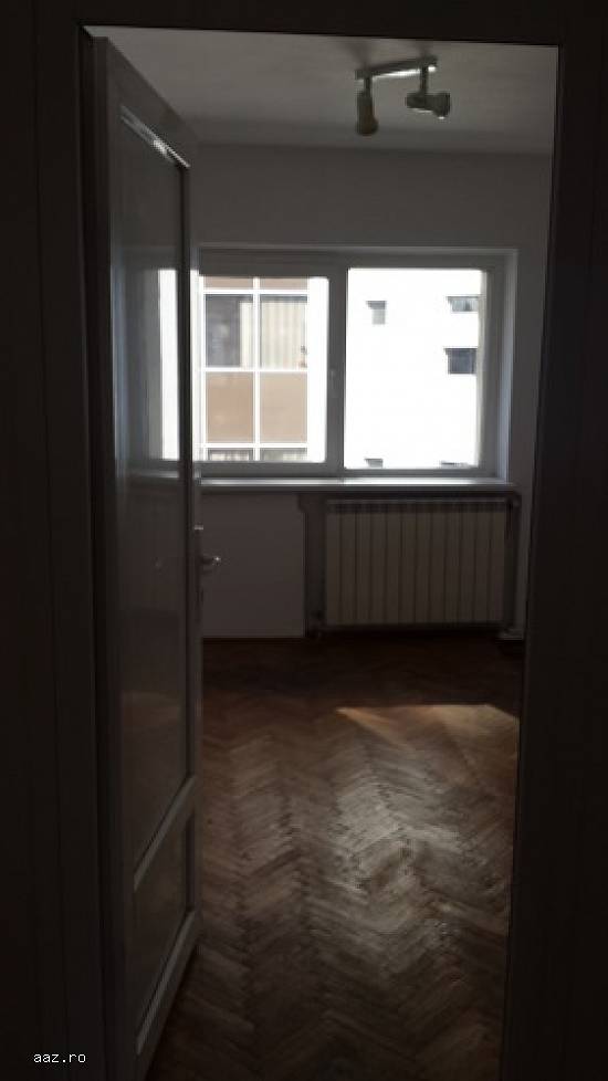 Vand Apartament 4 camere Vitan parc