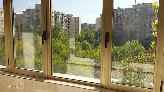 Vand Apartament 4 camere Vitan parc
