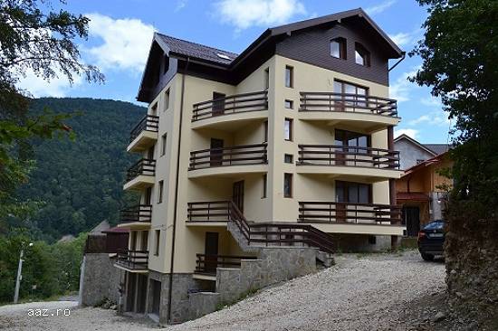 Vand apartament 3 camere Sinaia