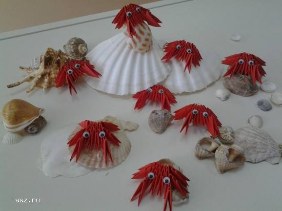 Realizez Ornamente Origami pentru Diverse Ocazii Speciale
