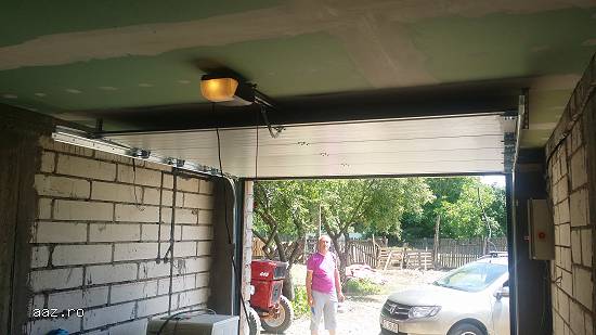 usa de garaj usi de garaj sectionale rulante automate cu telecomanda pentru case si hale caracal