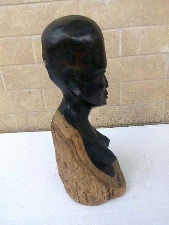 Sculptura in lemn`````