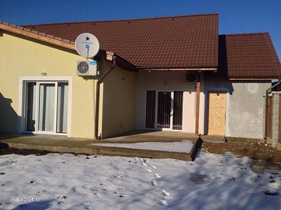 Vanzare casa duplex