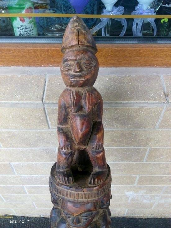 Statueta corn - sculptura