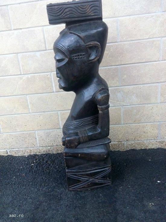 Statueta din lemn
