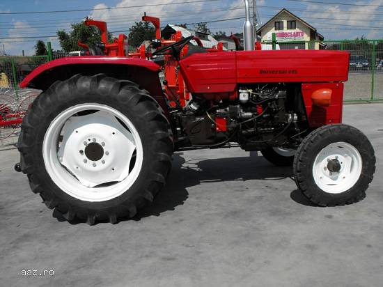 Tractor U 445