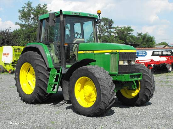 Tractor John Deere 6810