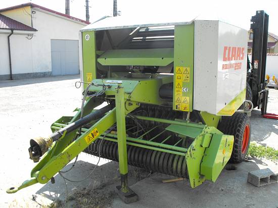 Presa baloti rotunzi Claas Rolland 250