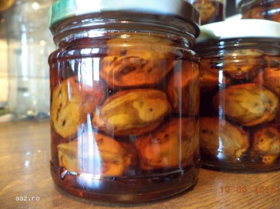 Dulceata de nuci verzi GIANINA 400 ml