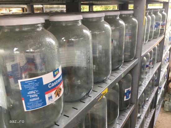 borcane cu capac  de 4,   20 litri