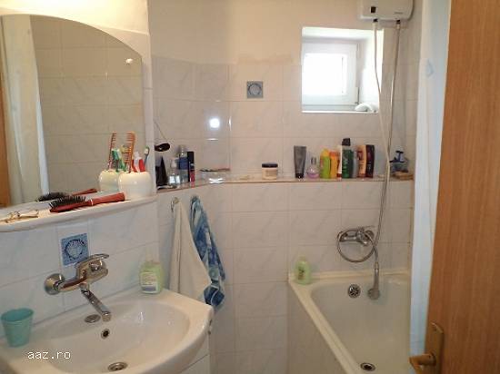 COMISION 0% vand Apartament 3 camere zona Gara