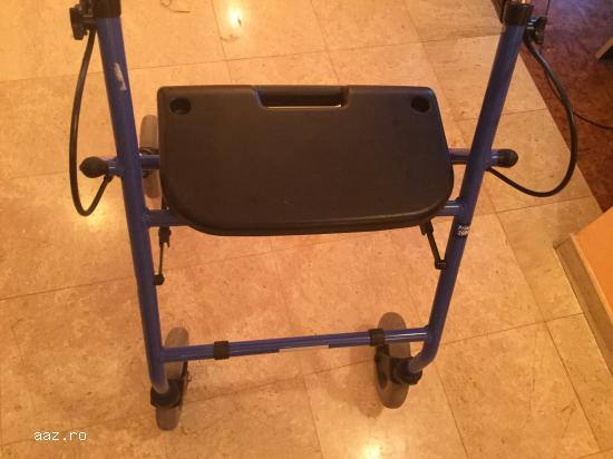 Cadru rulator pentru persoane cu dizabilitati
