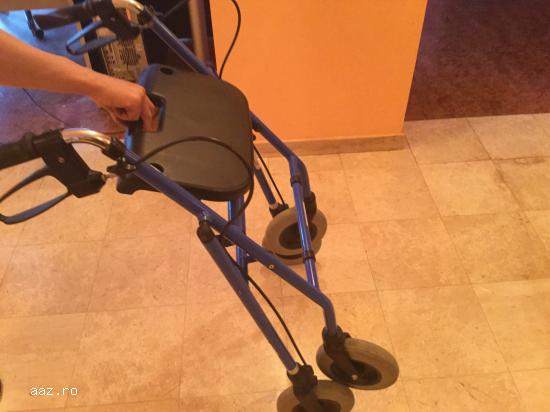 Cadru rulator pentru persoane cu dizabilitati