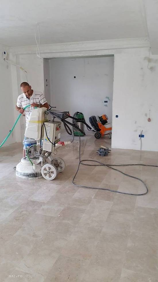 Slefuire pardoseli marmura