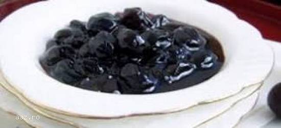 Dulceata de cirese amare negre GIANINA 580 ml