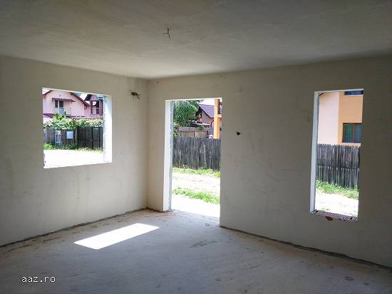 Casa P+M Semifinisata