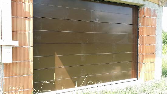 pret usa de garaj avrig cisnadie talmaciu sibiu medias copsa mica 0720959626