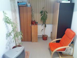 Vand apartament cu 2 camere