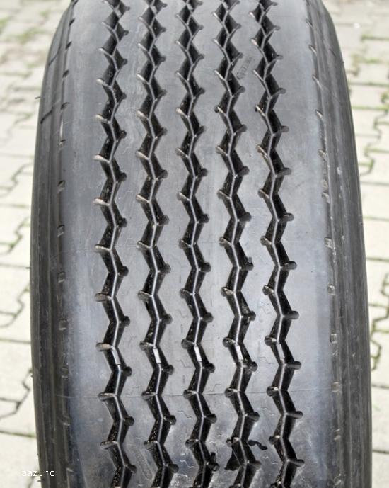 Anvelope Resapate 385/65-22,   5