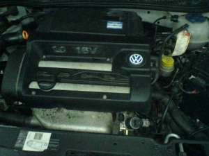 cumpar motor+cutie vw polo 1.4 16 valve 2001 AUA