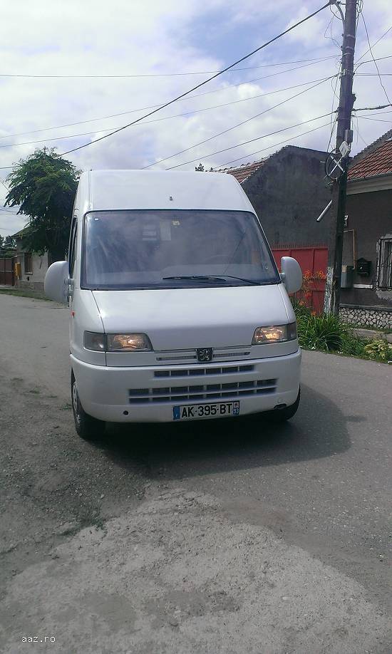 peugeot boxer microbus