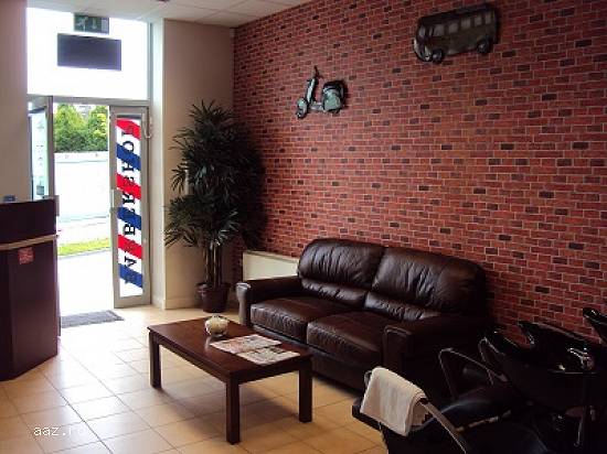 Angajez Frizeri