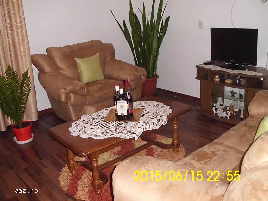 Doresti sa scapi de caldura ,  praf si aglomeratie? vino sa-ti vand o casa in Dorna Arini