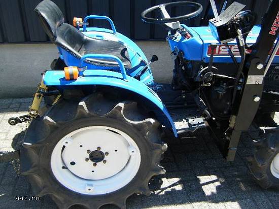 Livada tractorului Iseki TX155