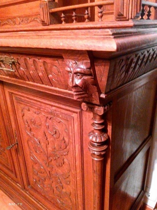 Mobilier vechi