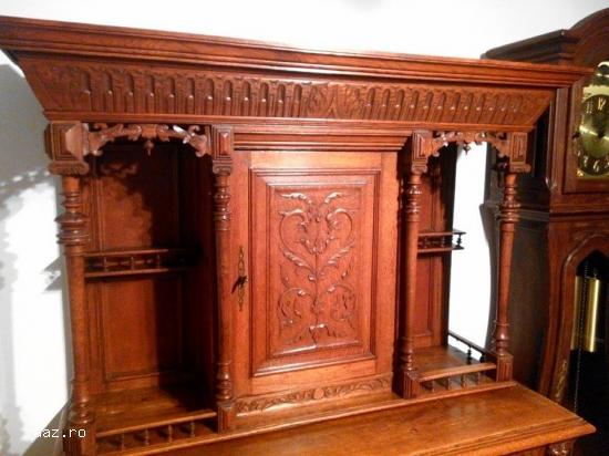 Mobilier vechi