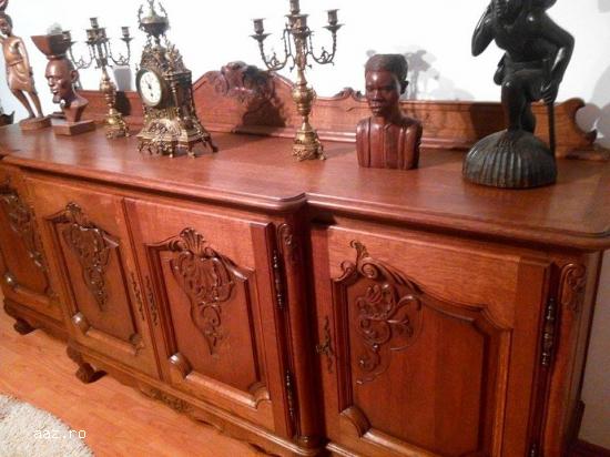 Mobilier vechi`