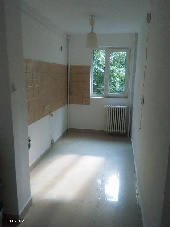 Vand ap. 3 camere Dr. Taberei - str. Sibiu